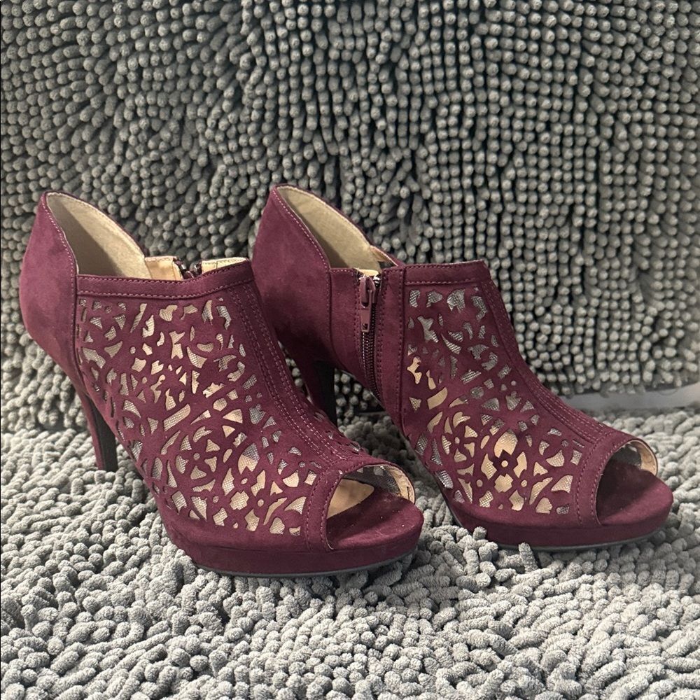 Elegant Burgundy Peep-Toe Heels